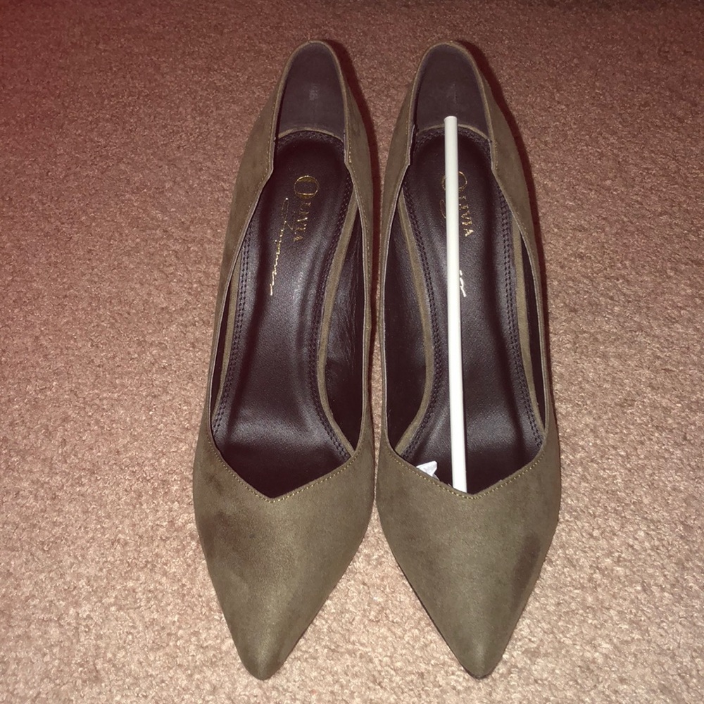 Pointy Heels